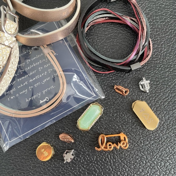 KEEP Collective Bundle - MAKE ME AN OFFER - Picture 5 of 6